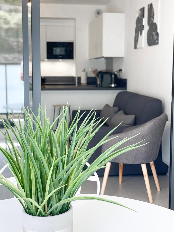 T2 NEUF TERRASSE PRES des PLAGES Saint-Cyr-sur-Mer Exterior foto